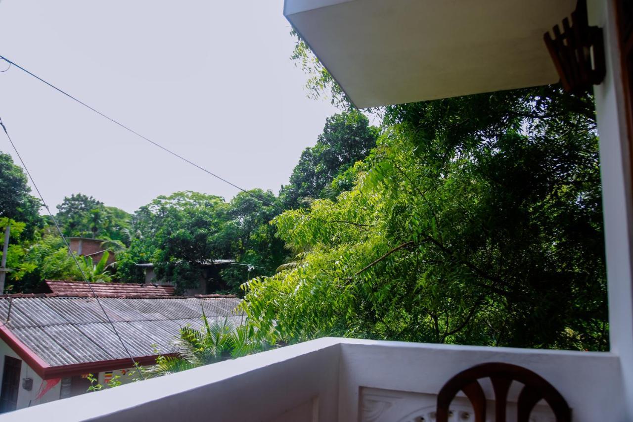 Ranjith Guest Hotel มิริสซา ภายนอก รูปภาพ