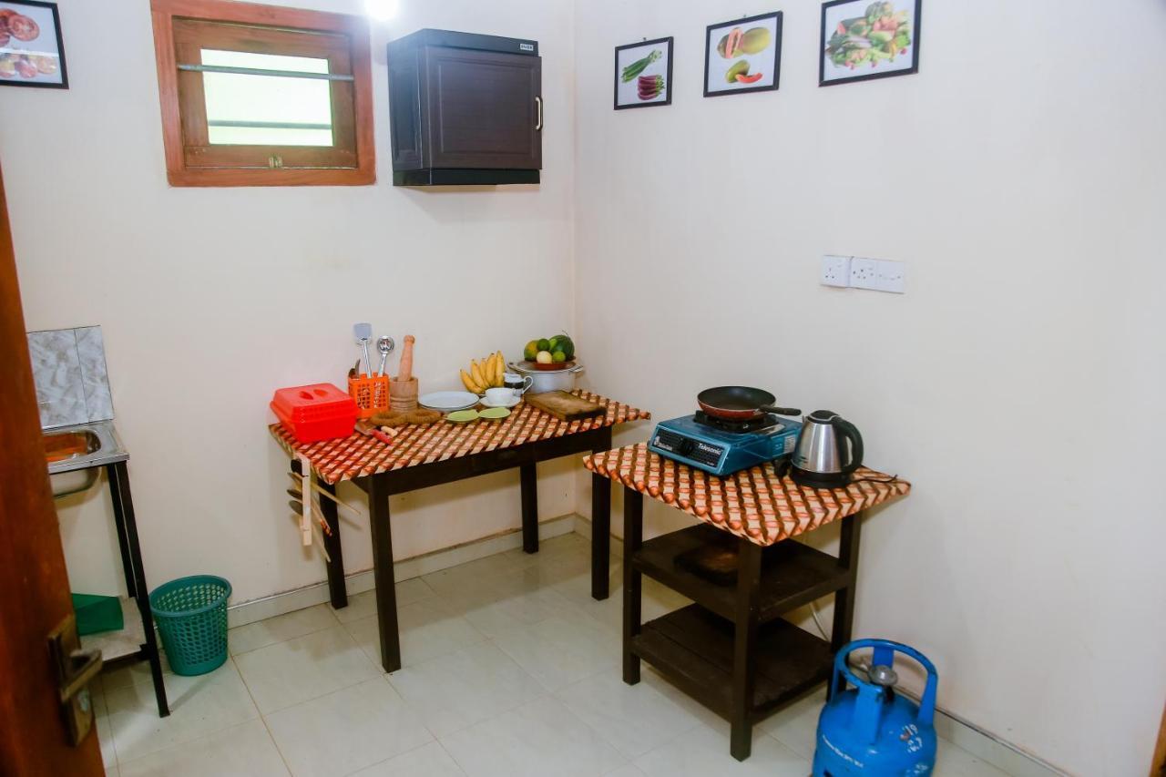 Ranjith Guest Hotel มิริสซา ภายนอก รูปภาพ