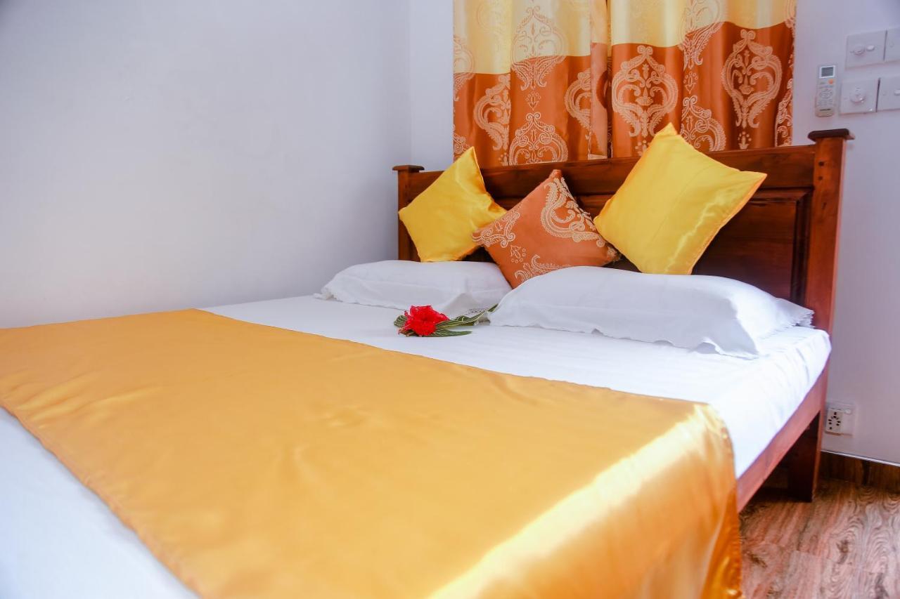 Ranjith Guest Hotel มิริสซา ภายนอก รูปภาพ