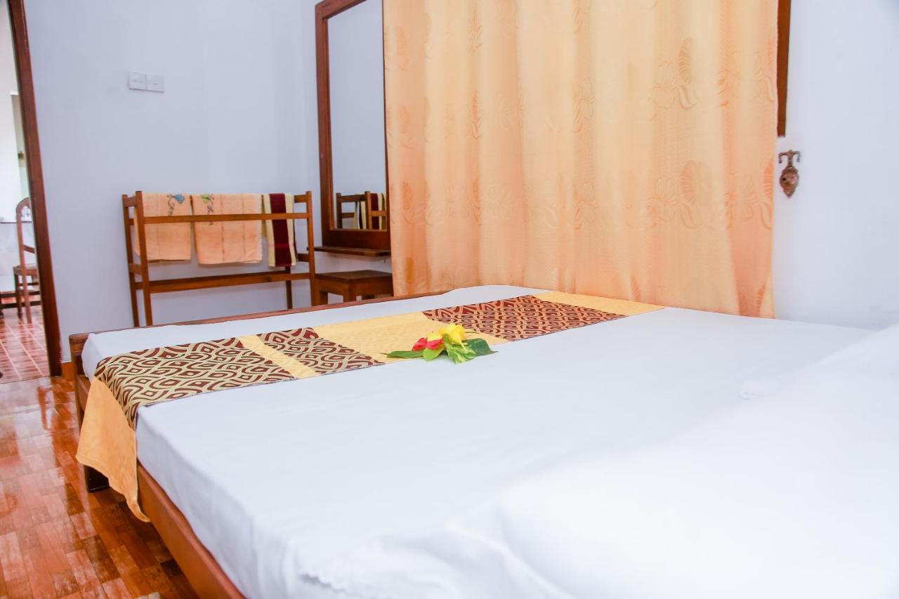 Ranjith Guest Hotel มิริสซา ภายนอก รูปภาพ